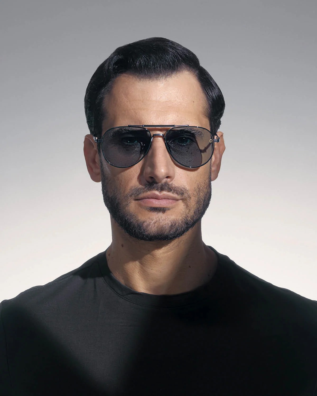 AKONI AKS202A HYDRA GLD BLK 59 SUNGLASSES