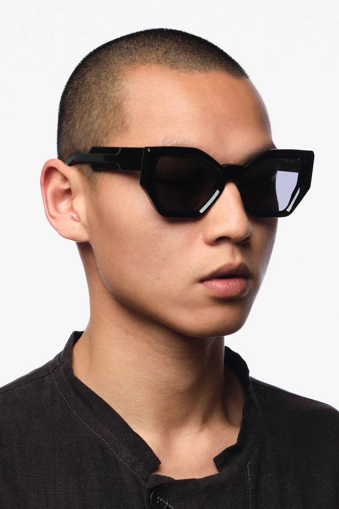 CAPOTE CC4181 KEEP YOU EYES OPEN 066 54 SUNGLASSES