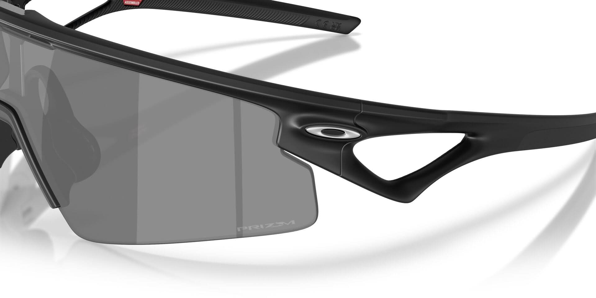 OAKLEY OO9531 SPHAERA STRIKE 01 37 SUNGLASSES