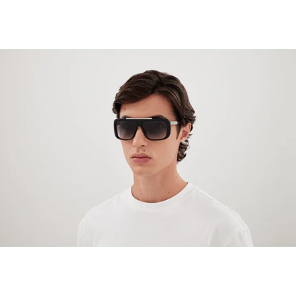 ALEXANDER MCQUEEN AM0492S 001 60 SUNGLASSES