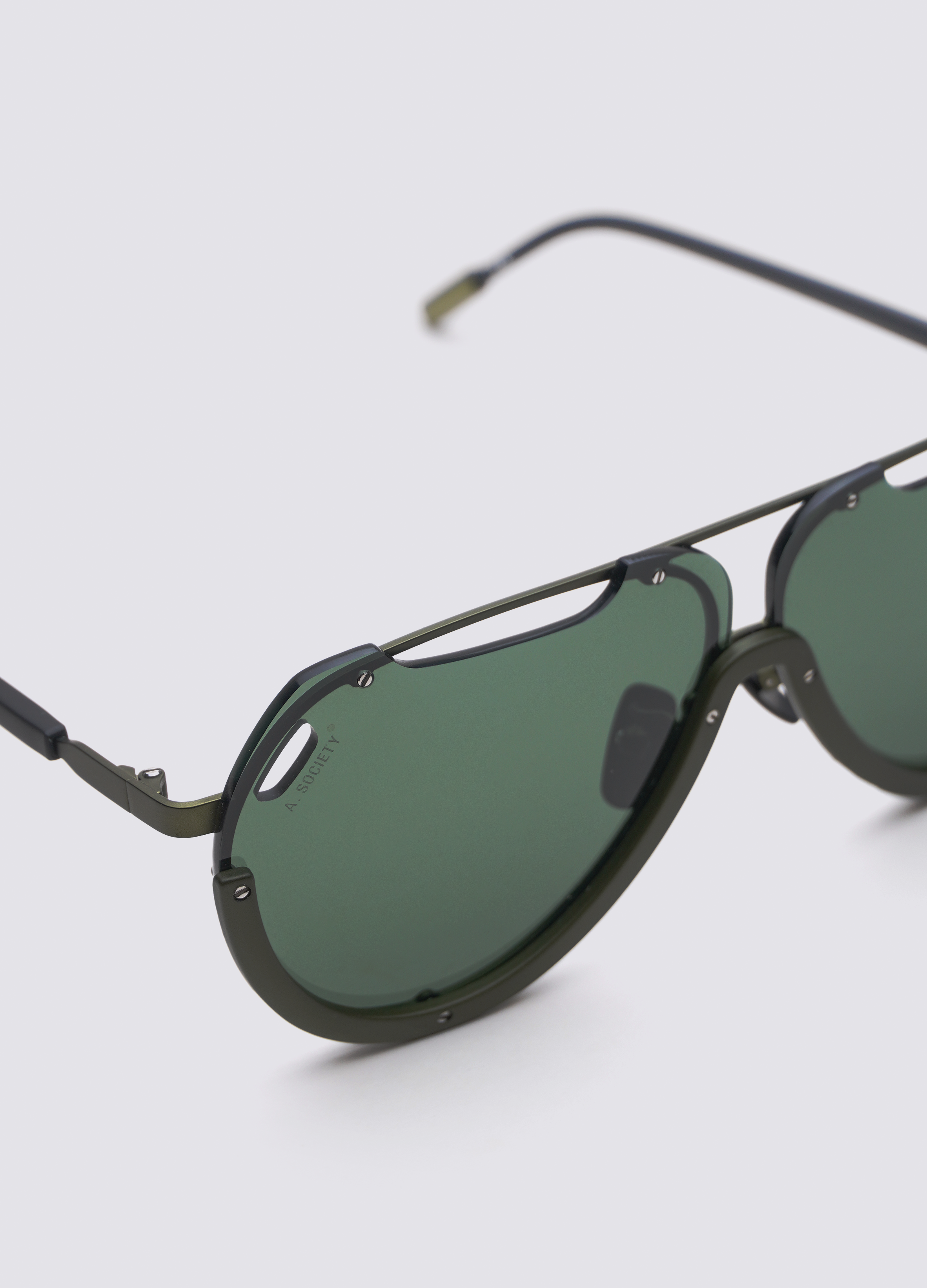 A SOCIETY BAILEY C4 67 SUNGLASSES