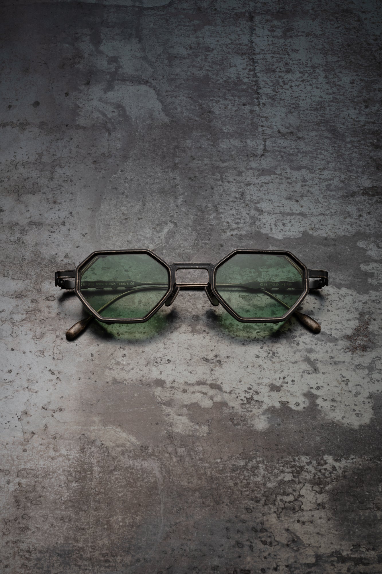 CAPOTE CC13 BLK GREEN 47 SUNGLASSES