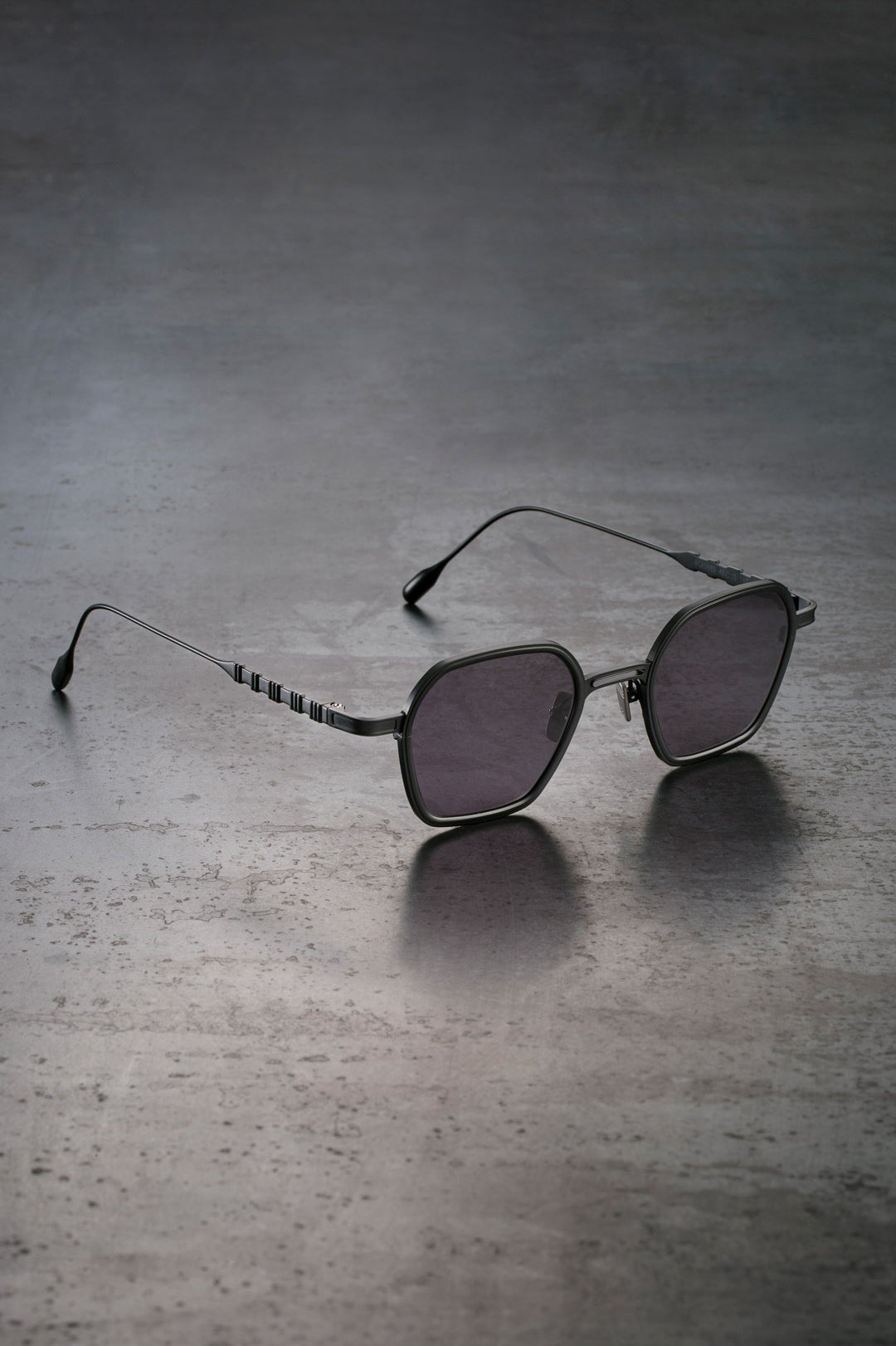 CAPOTE ACX0989  ASV BLACK 0002 Full 46 145 Titanium SUNGLASSES