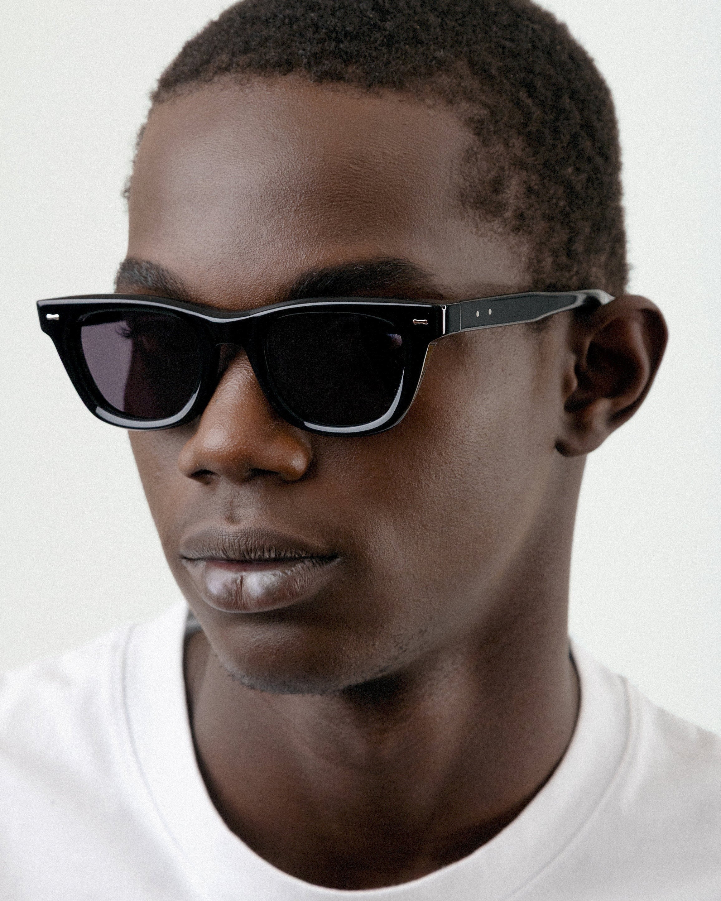 PETER AND MAY S135 RIPTIDE BLACK 48 SUNGLASSES