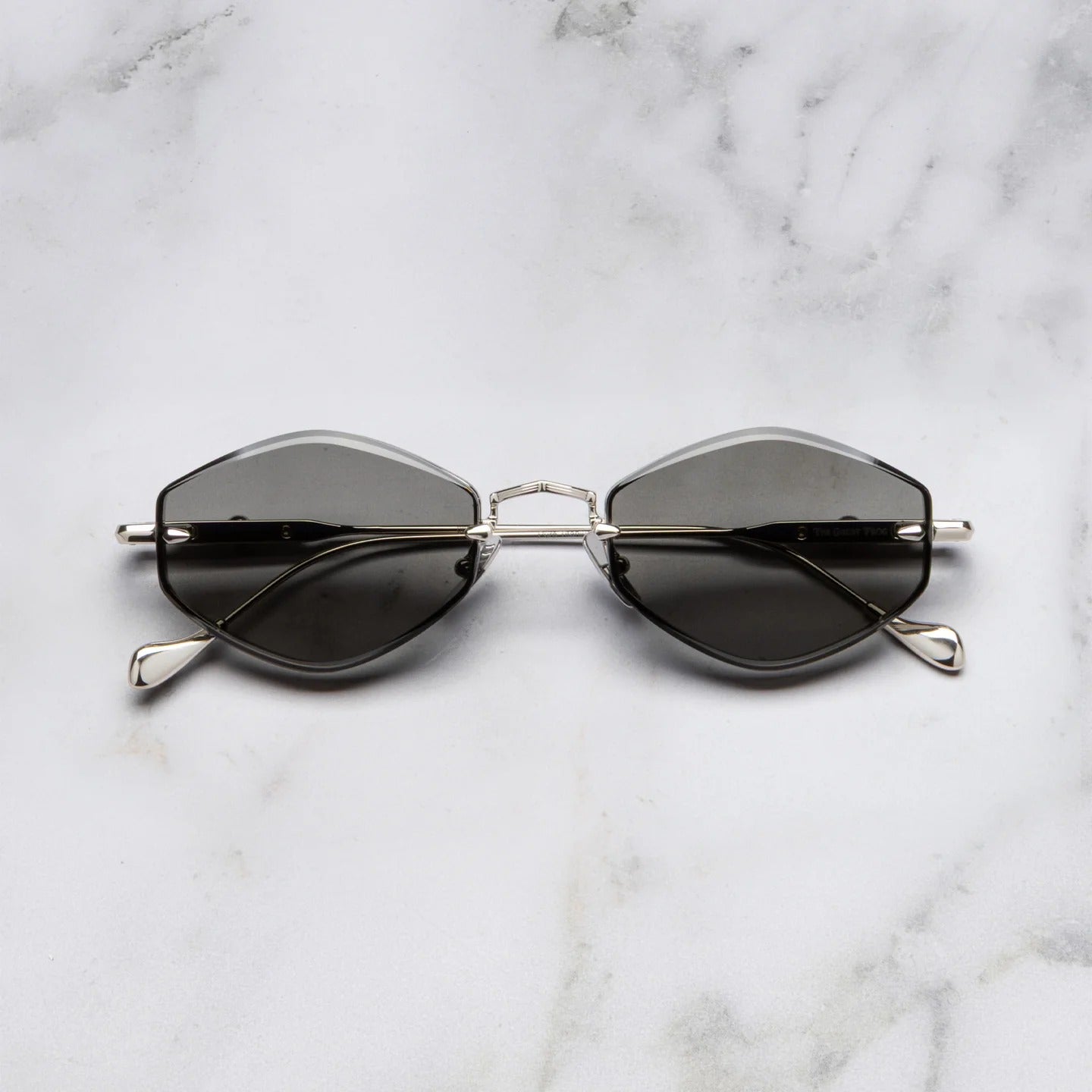 CUTLER AND GROSS GFSN030 180/350 THE GREAT FROG 01 53 SUNGLASSES