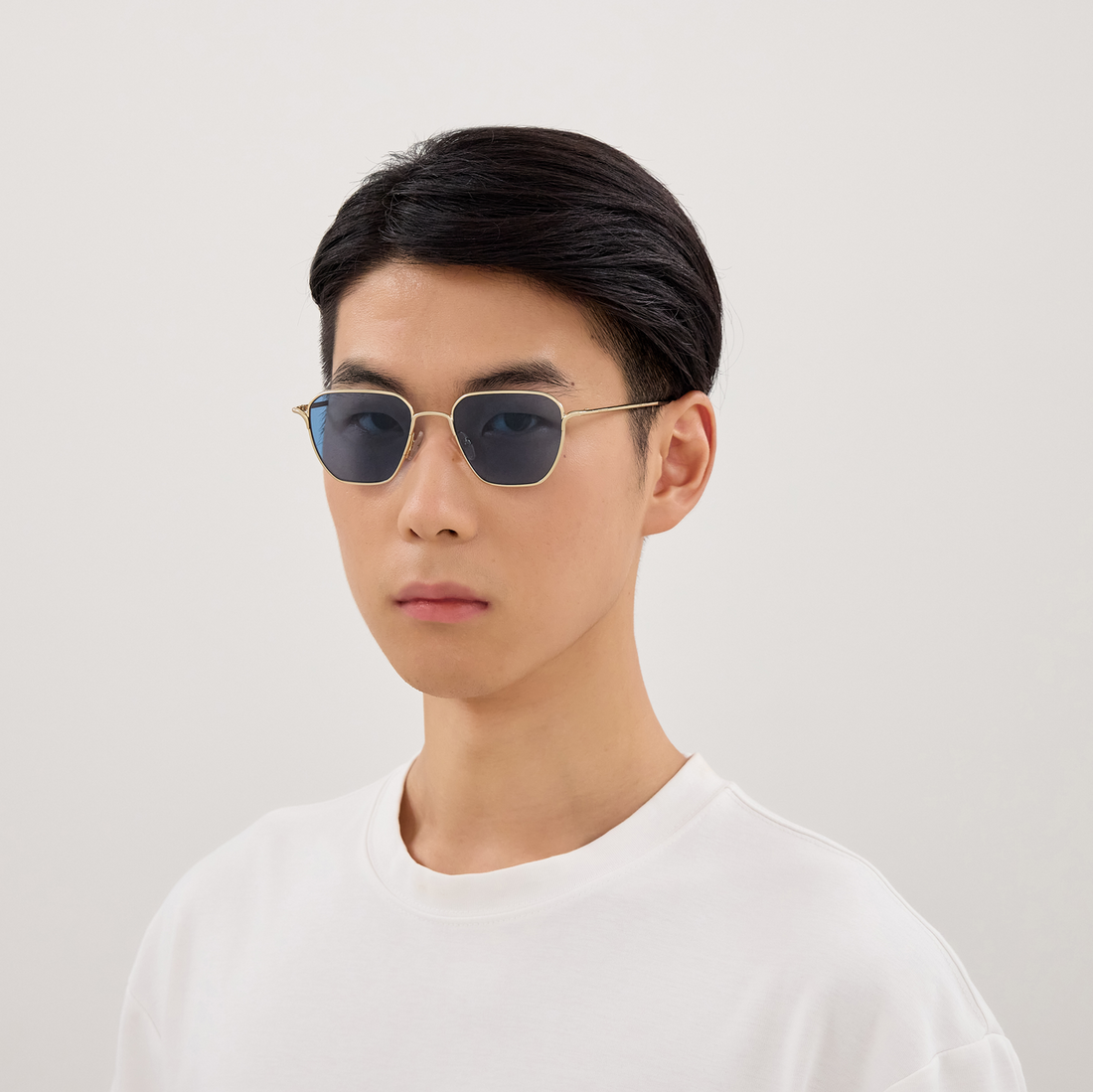 ALEXANDER MCQUEEN AM0561S 004 50 SUNGLASSES
