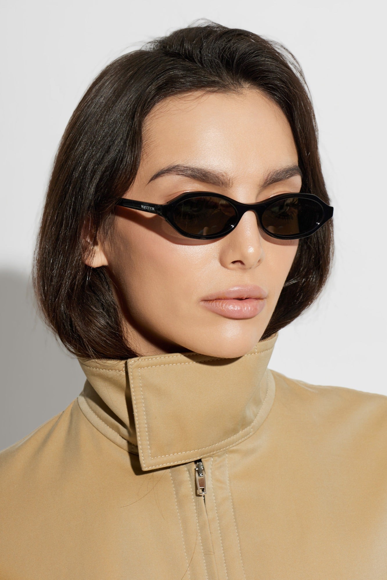 え*ま様 【希少】Alexander McQueen オニキスリング archi ALEXANDER MCQUEEN AM0559S 001 51 SUNGLASSES