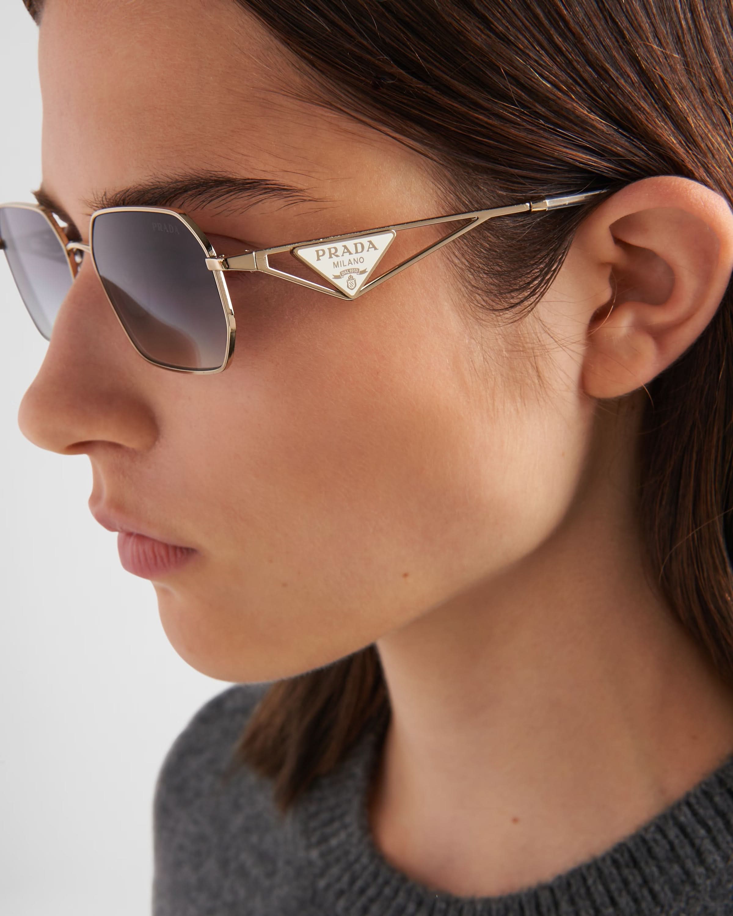 PRADA PRA51S ZVN30C 58 SUNGLASSES