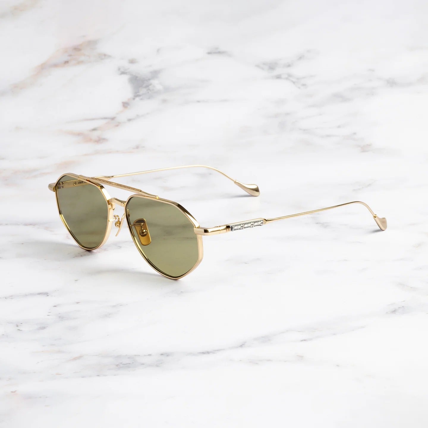 CUTLER AND GROSS OF LONDON GFSN017 THE GREAT FROG 03 54 SUNGLASSE