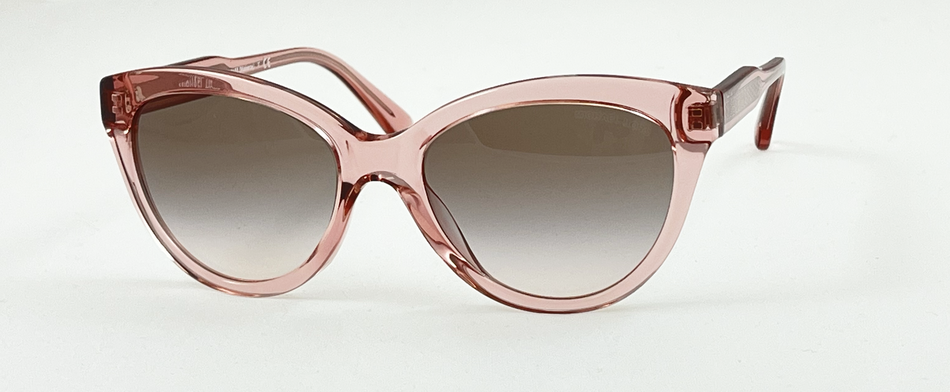 New Trend: Sunglasses at Night? – Fashion & Lifestyle Magazine-mncb.edu.vn